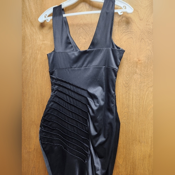 Little Black Dress Mini - Picture 7 of 8